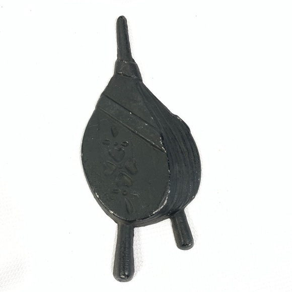 Vintage LOT 4 Metal wall hangings - Picture 8 of 8